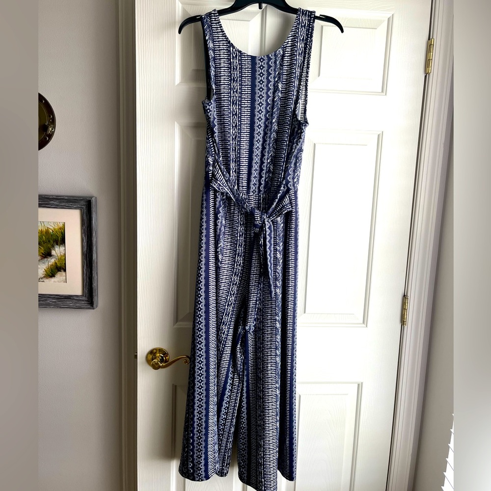 BCX One Piece Sleeveless Cropped Wide Leg Jumper Keyhole Belt Navy White Casual